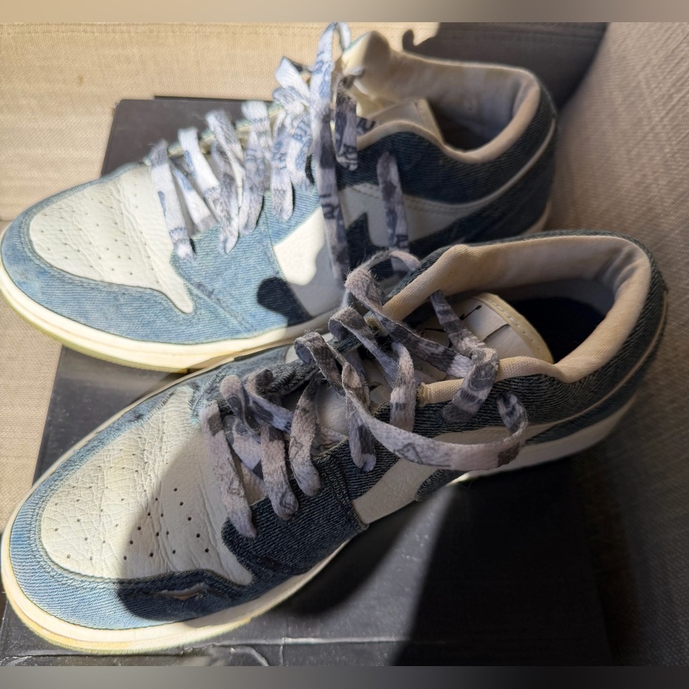 NIKE Air Jordan 1 Retro Low Denim sneakers - Picture 4 of 13